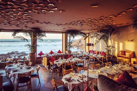 CasaBlanca Restaurant .